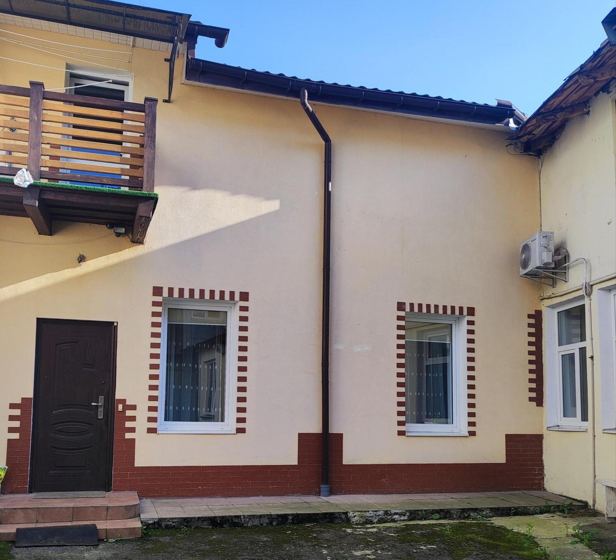 Затишні Апартаменти Львів Ближній Центр Leópolis Exterior foto